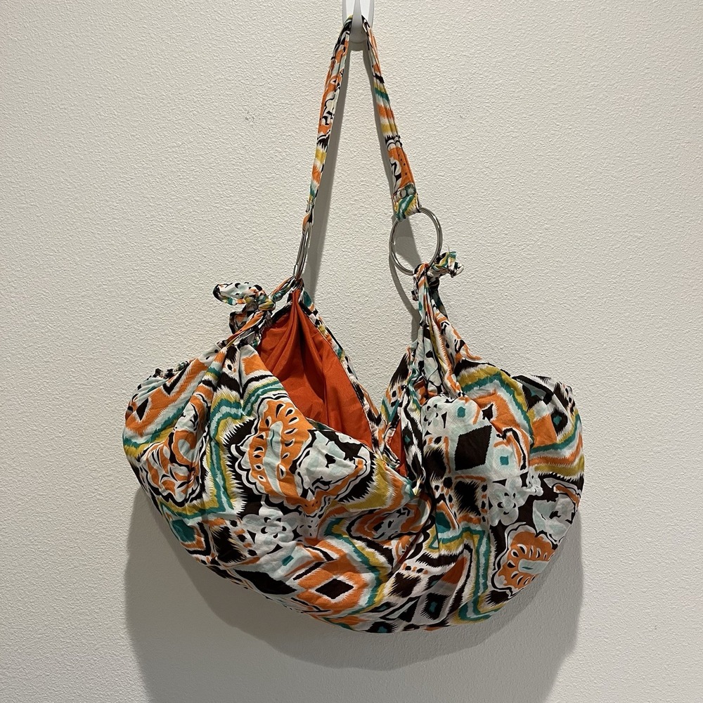 Large Cloth Duffle Bag Multicolor Beach Yoga Artsy Craft Snap Accessories Strap